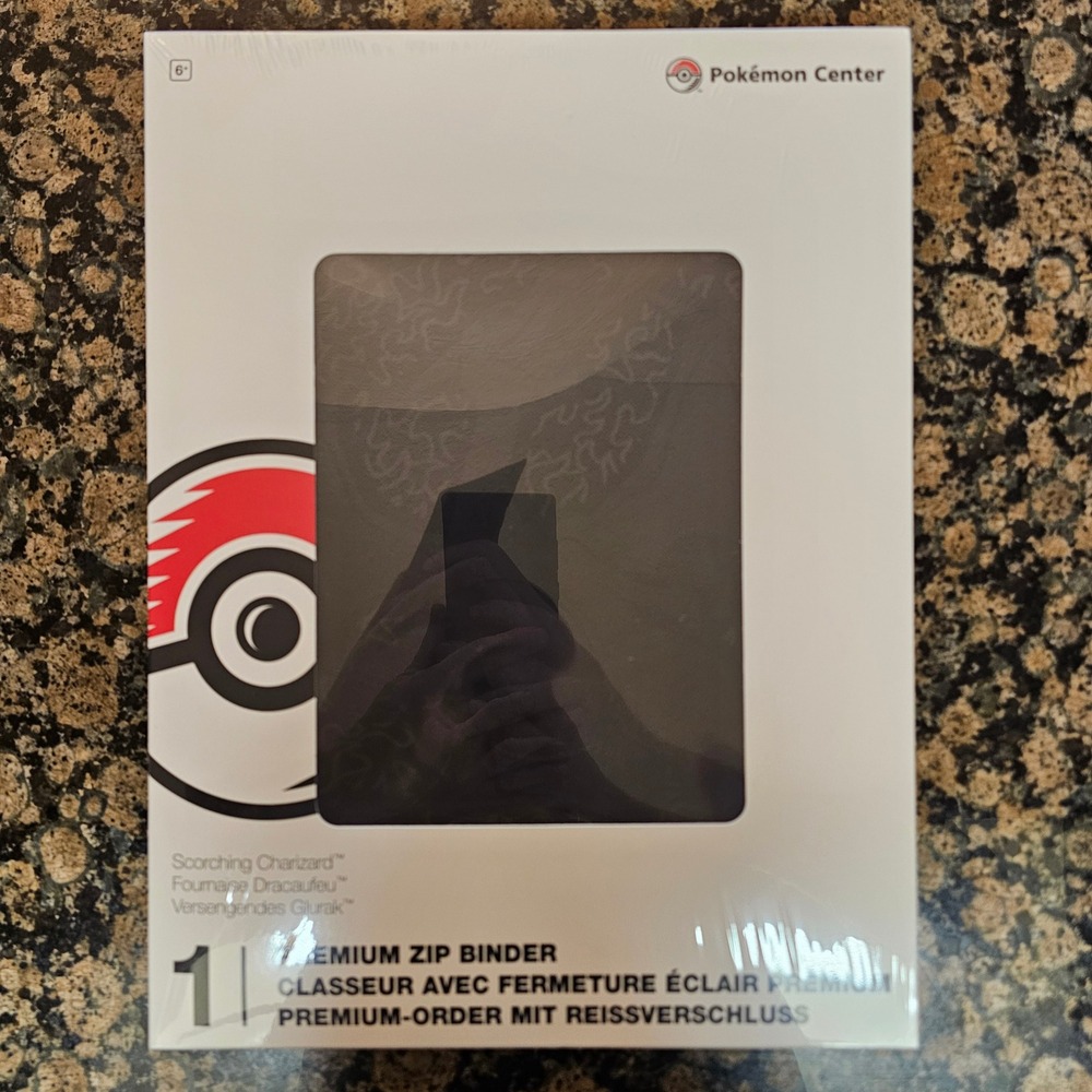 Pokémon TCG: Scorching Charizard Premium Zip Collector's Trading Card Binder - Picture 2 of 7